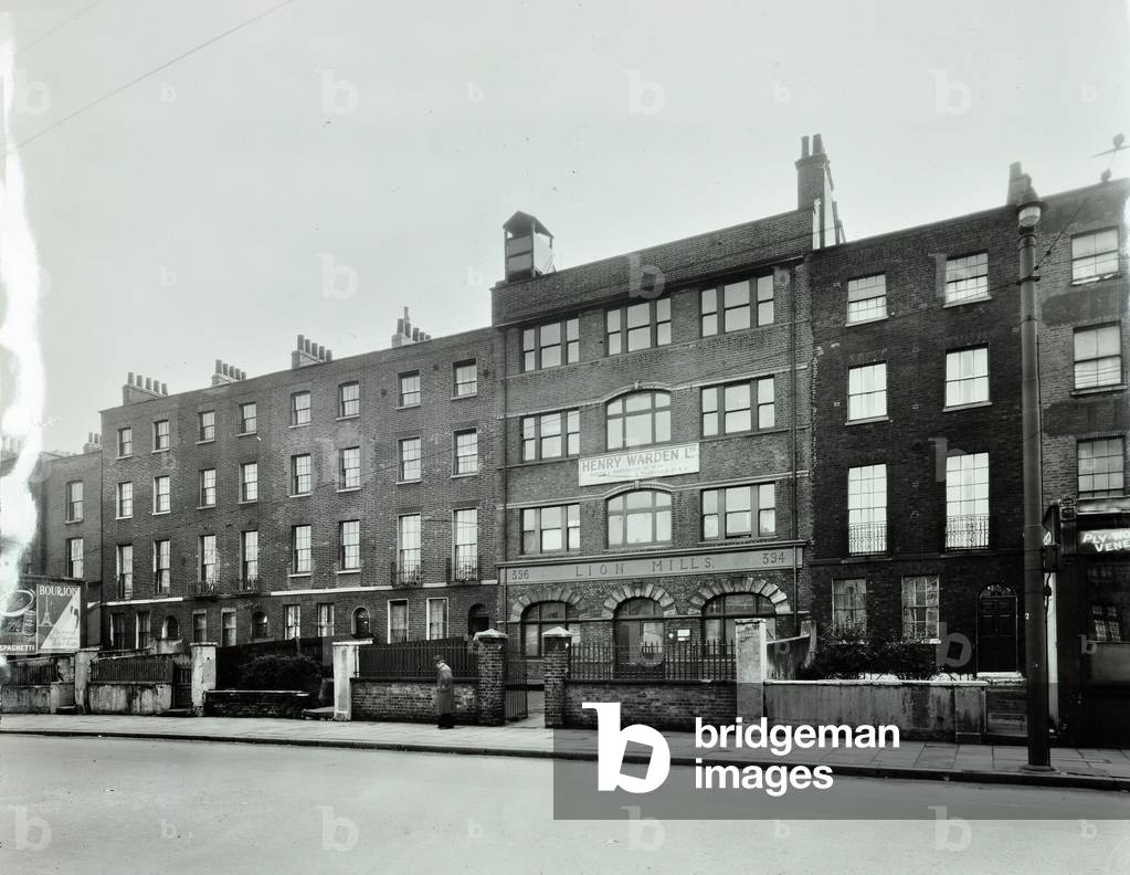 Immagine di Fotografia "392-404 Hackney Road", 1948