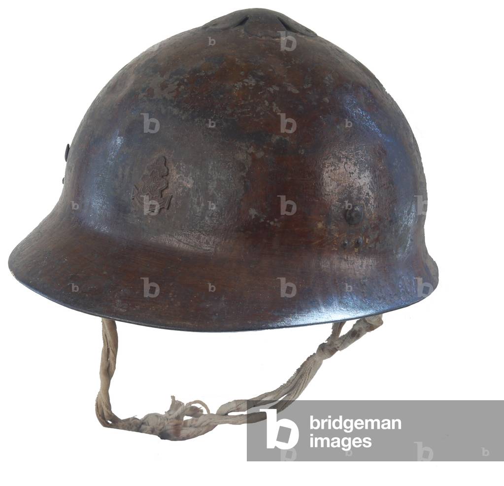 Image of World War 2 Japanese Naval landing Forces Helmet, c. 1922