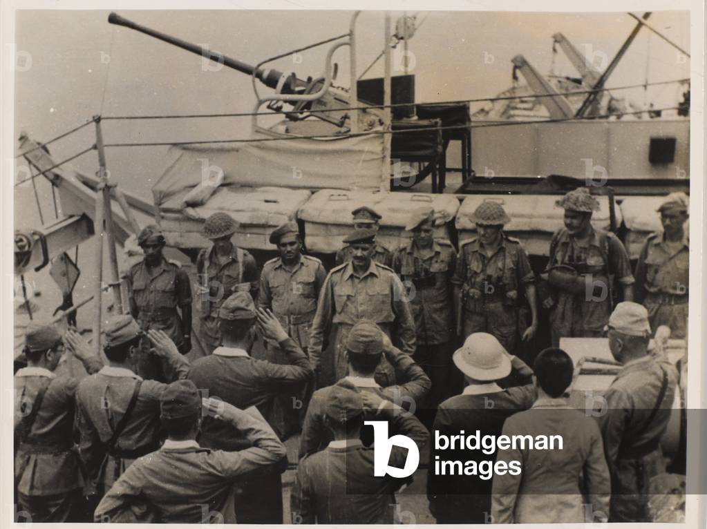 Bild von Fotografie "Britische Streitkräfte Land auf den Nikobor-Inseln" 1945 von Unknown photographer