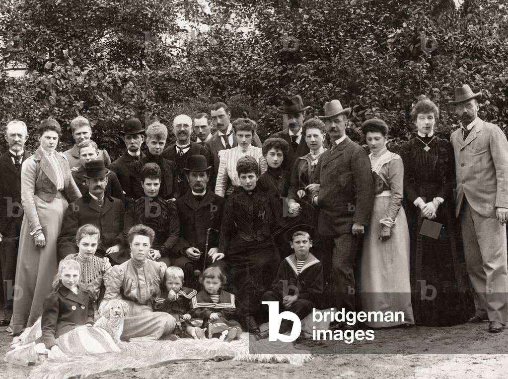 Immagine di Fotografia "La famiglia reale danese a Fredensborg Palace (foto in b/n)" 1904, b/w