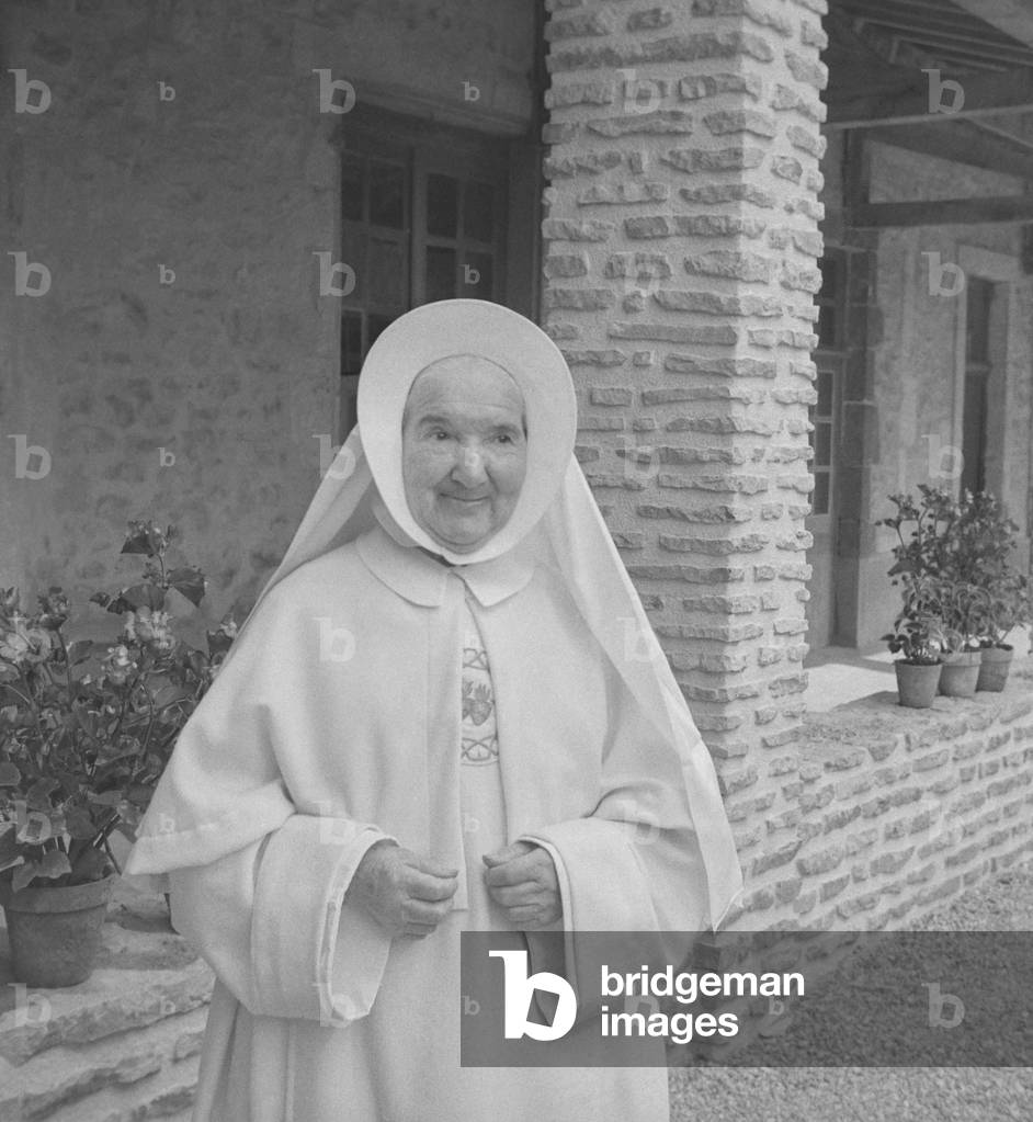Geburtstagskarte Für Schwester Zum 70. – Mit Blumen, Geschenken & Cocktails – Gestanzt & Mit Silberfolie