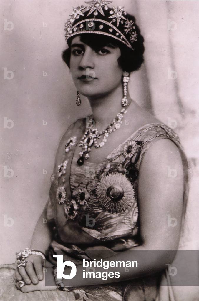 Image of Portrait of Queen Soraya Tarzi of Afghanistan, c.1928 (b/w photo)