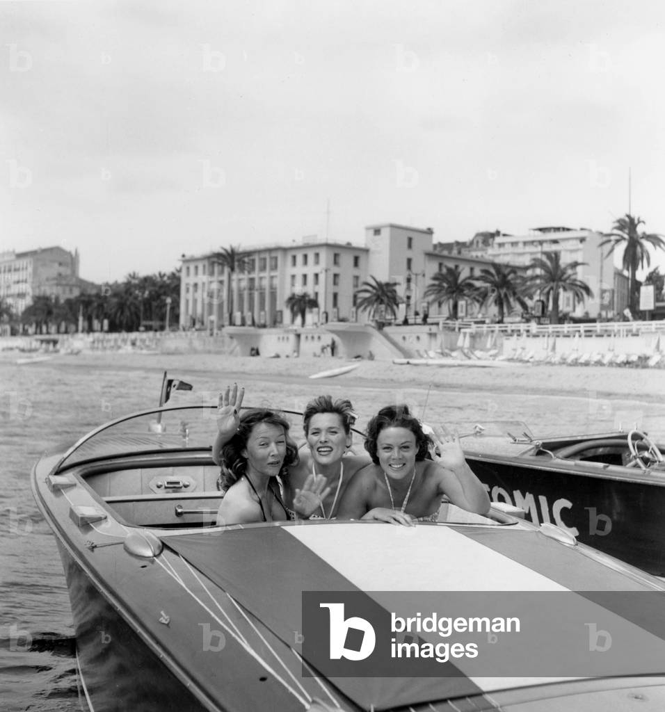 Bild von Fotografie "Filmfestival von Cannes: Gloria Graham Bella Darvi und Dora Doll" 1956, b/w