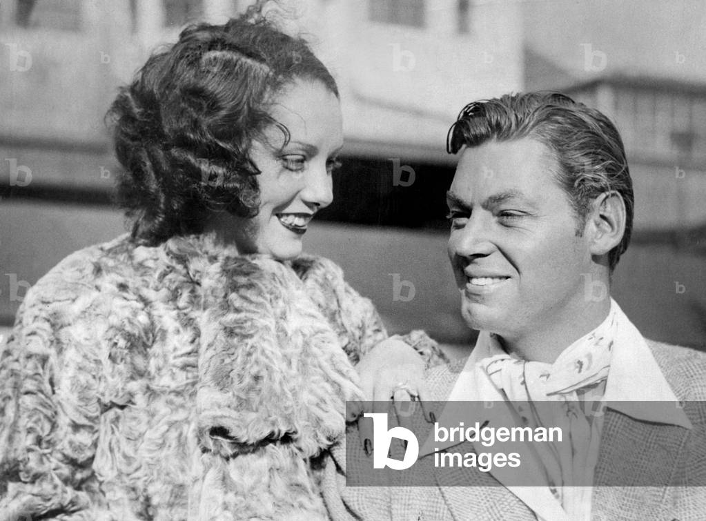 Image of Johnny Weissmuller with Lupe Velez, 1934 (b/w photo)
