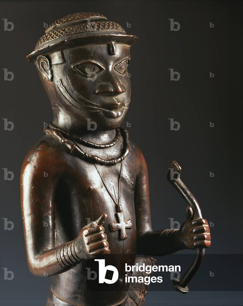 Image de Sculpture représentant Art africain : Messager de la cour - buste - bronze - Bénin - Musée national d
