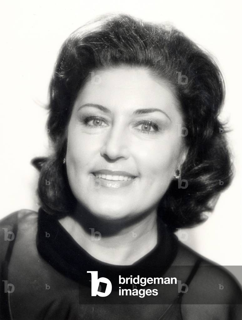 Anna Tomowa-Sintow Soprano bulgaro