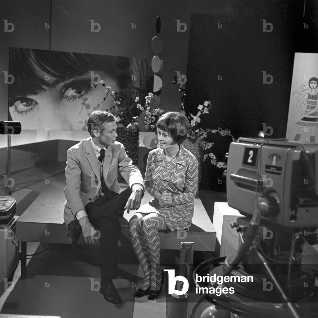 "Al set di capodanno show televisivo «Ab morgen haben wir Humor»", b/w