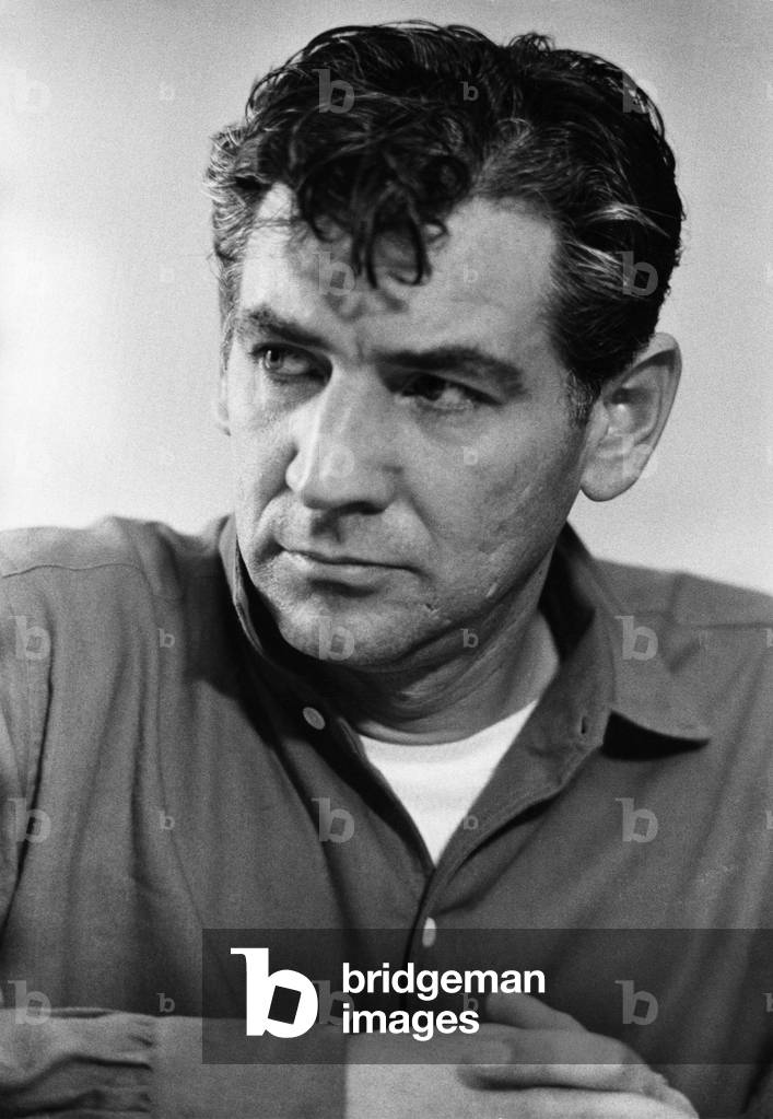 Immagine di Fotografia "Ritratto di Leonard Bernstein 1956" di Don Hunstein, b/w