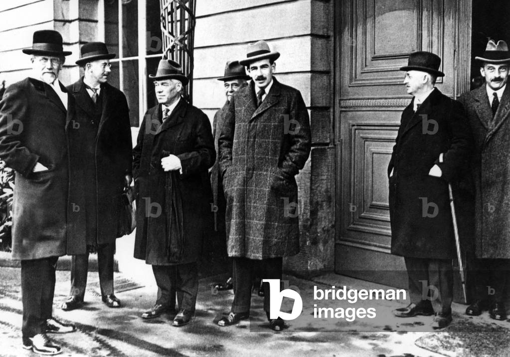 Immagine di Fotografia "Inflazione durante la Repubblica di Weimar", 1922, b/w
