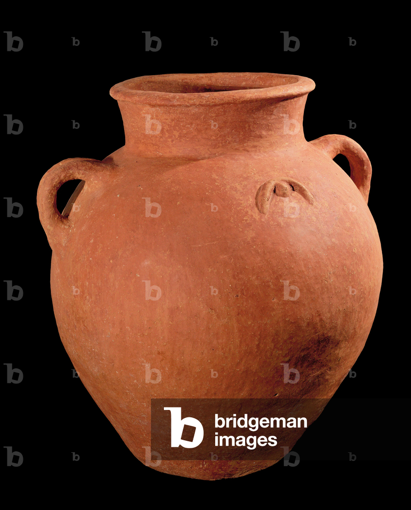 Amphora/urn (clay)