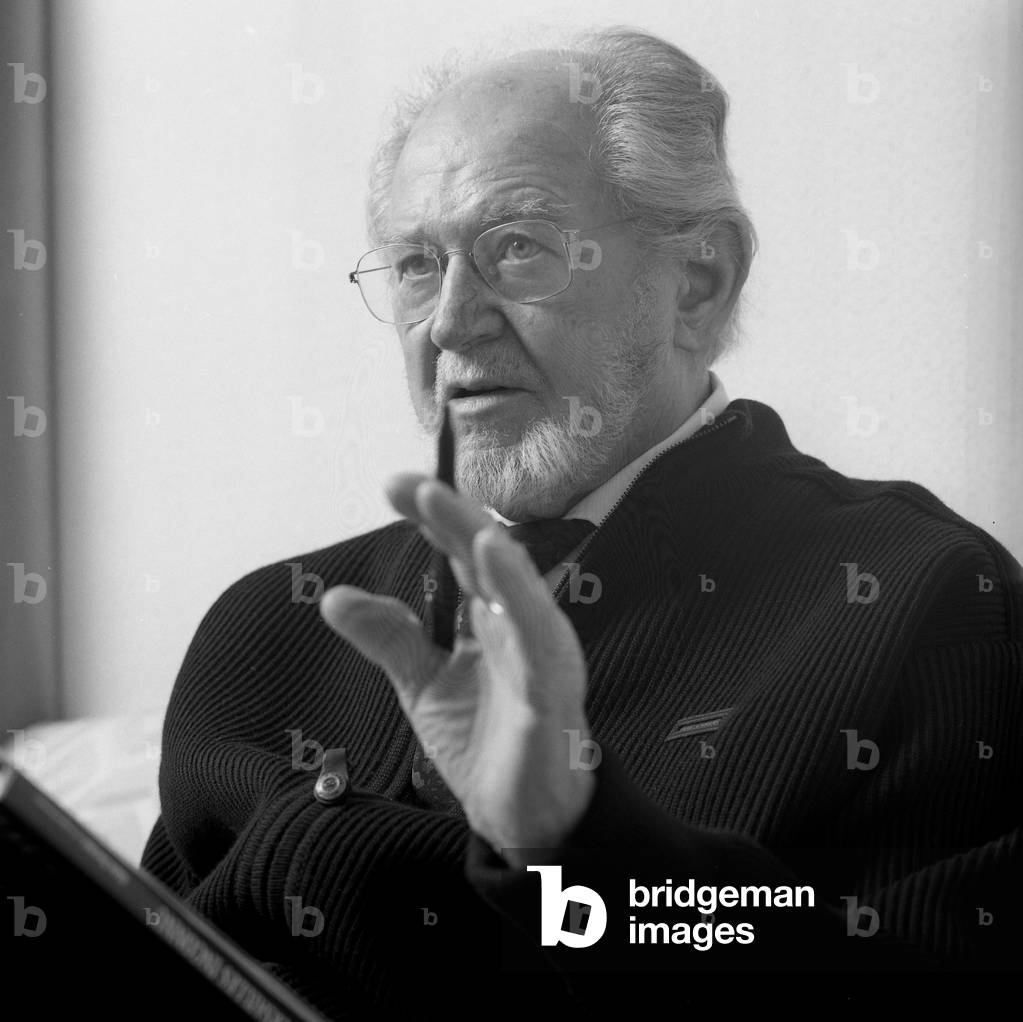 Image de Photographie représentant Ronald Searle par Louis Monier, b/w
