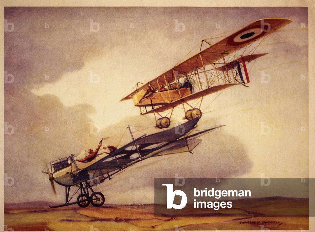 Französisch Farman Bi-Plane Gunner feuert Gewehr auf Deutsch Rumpler Taube dessen Gunner gibt Feuer mit Pistol