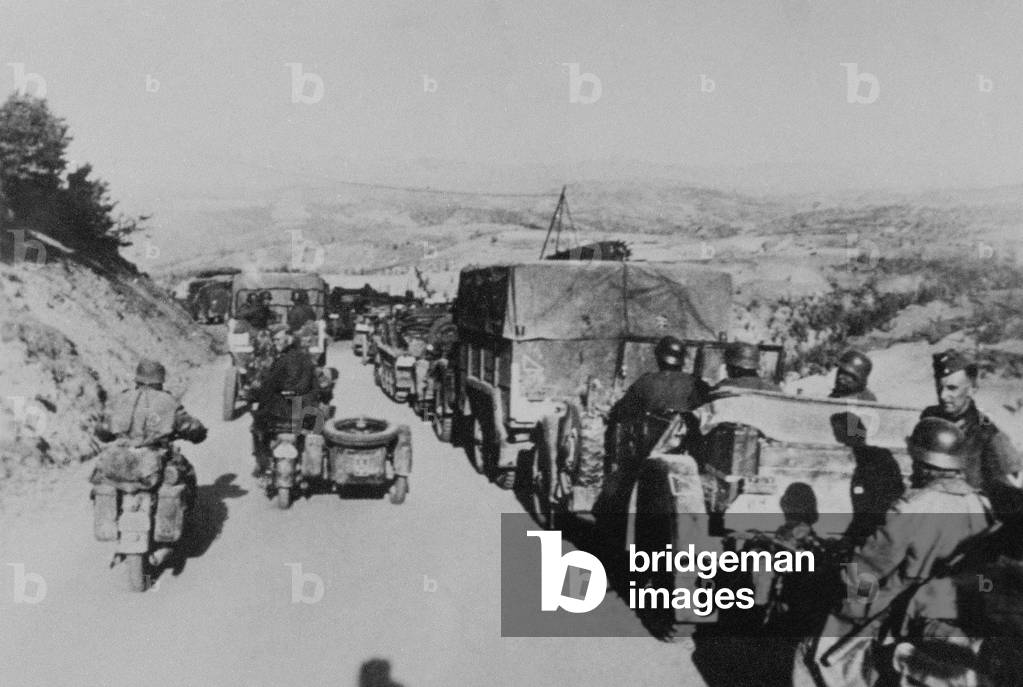 Immagine di Fotografia "L'esercito tedesco entra in Jugoslavia nel 1941 (foto b/n)"