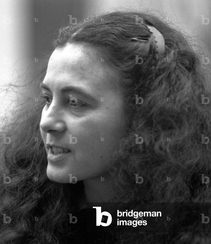 Image of Photography depicting Anne Marie Albiach by Gerald Bloncourt, b/w