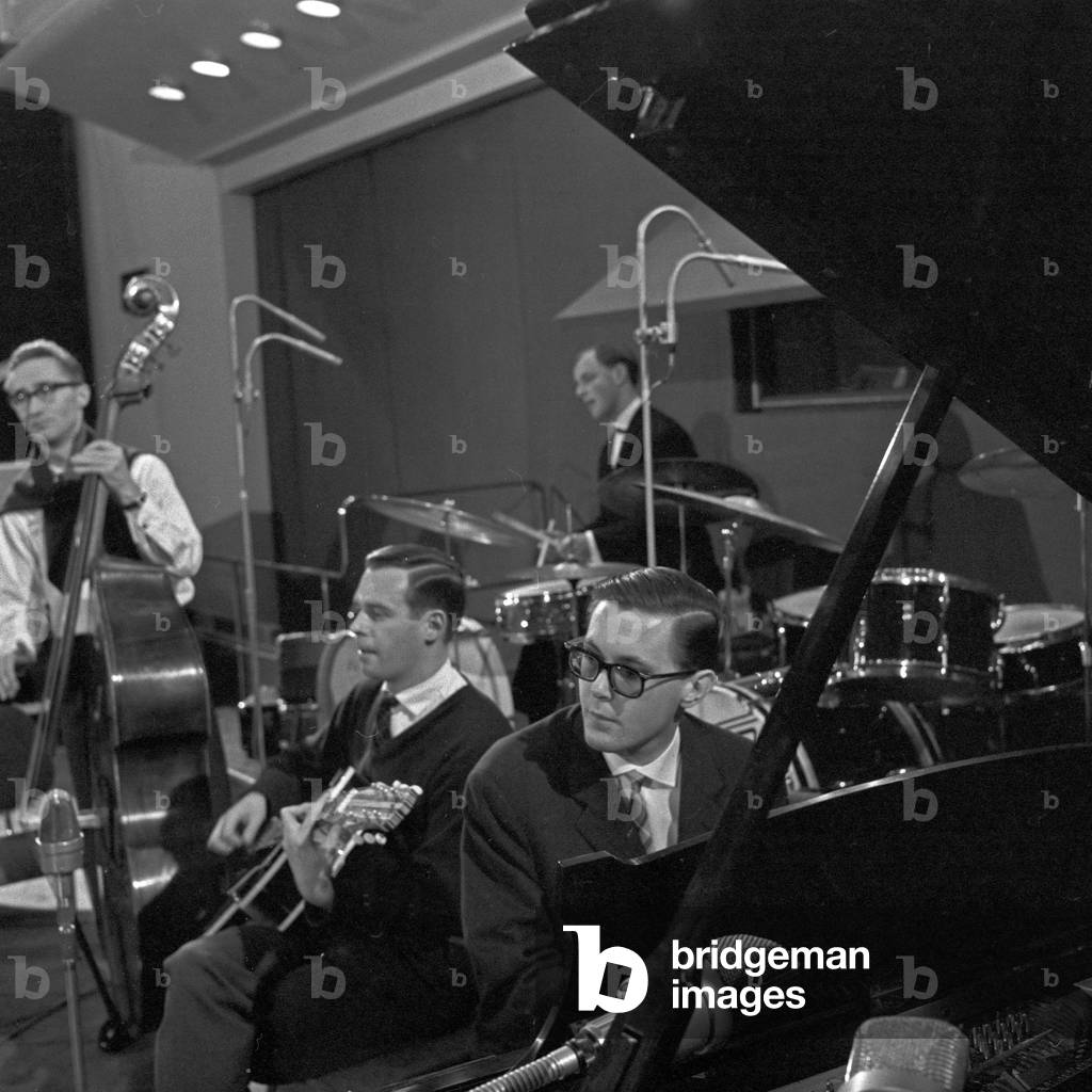 "Musiker bei der Hamburger Jazzwerkstatt", b/w