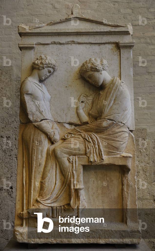 "Arte greca. Grave sollievo di Mnesarete. Circa 380 a.C. Gliptothek. Monaco di Baviera."