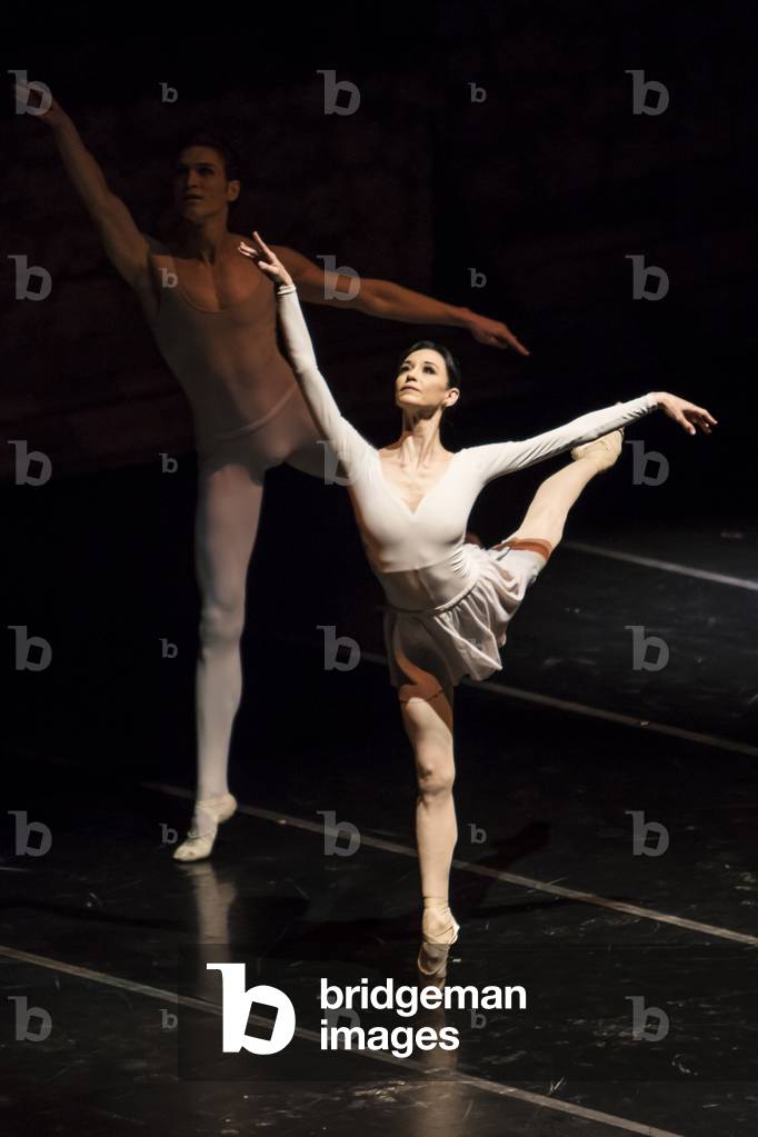 Immagine di Fotografia "Lucía Lacarra e Marlon Dino (foto)" di Daniel González Acuña, b/w
