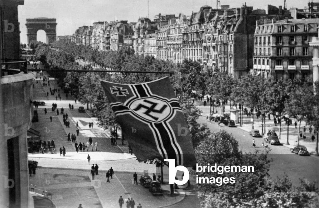 Paris under German occupation in 1940 (b/w photo)