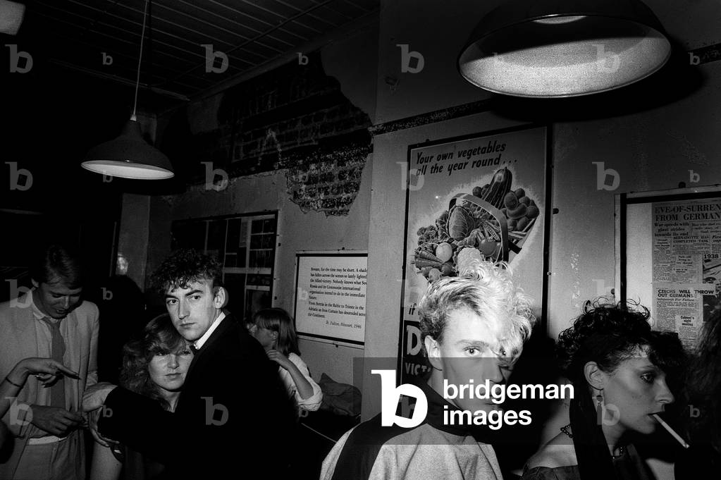 Bild von Fotografie "Blitz kids" 1981 von Dick Scott-Stewart, b/w