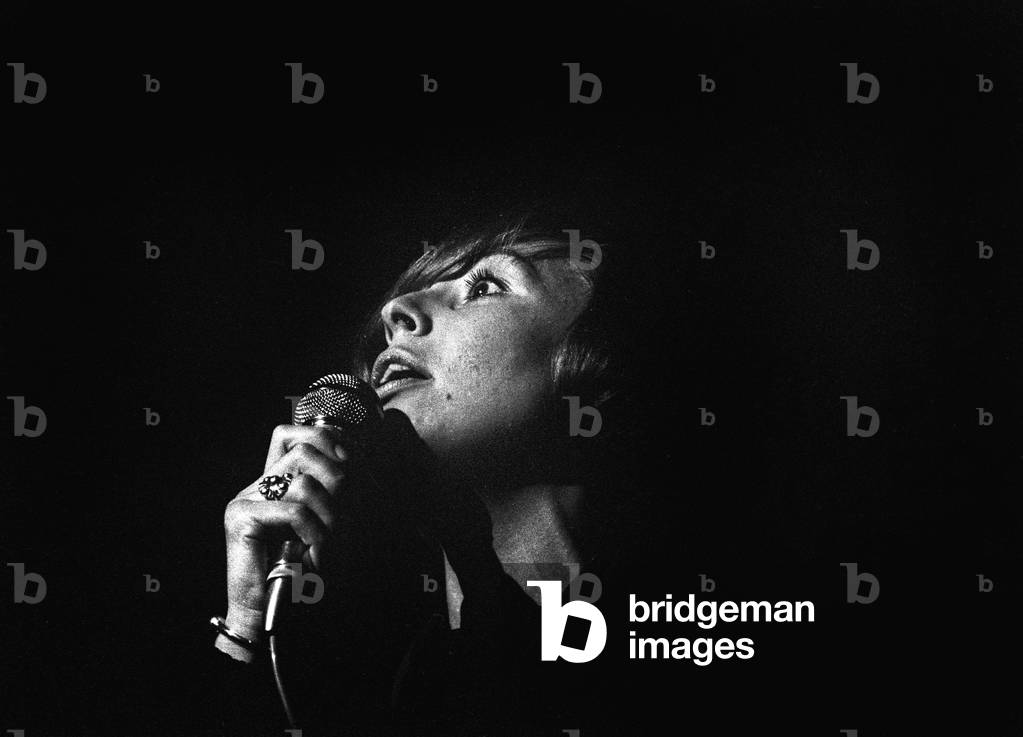 Georgette Lemaire en Palcoscenico de Bobino 17 septembre 1969 (foto in b/n)
