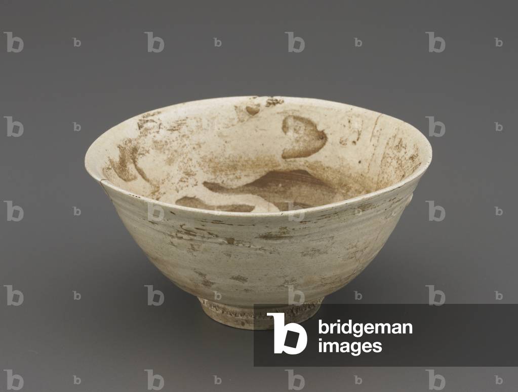 Bol à thé (koraijawan), deuxième moitié du XVIe siècle (porcelaine avec glaçage transparent, réparation de laq