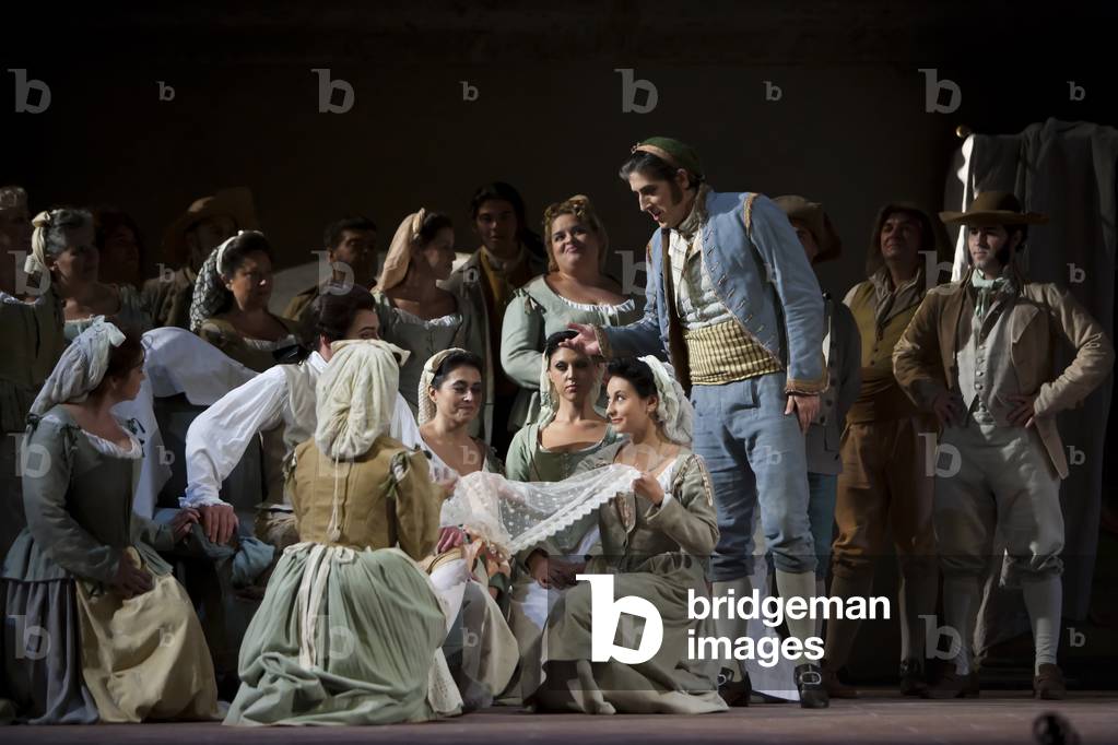 Image of Photography depicting Roberto Tagliavini as Figaro (photo) by Daniel González Acuña