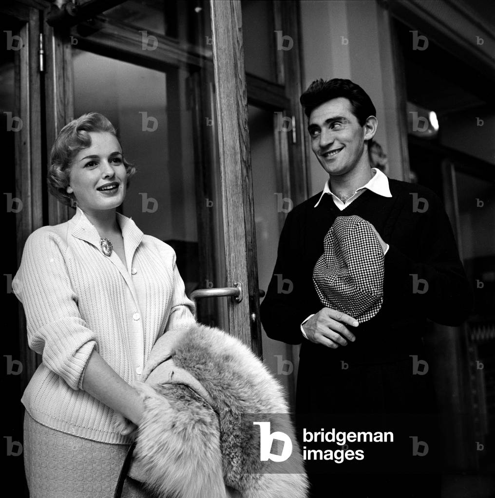 Fulvia Franco und Walter Chiari bei der Probe von „Il ciclone Bettina“, Turin, 1956 (s/w Foto)
