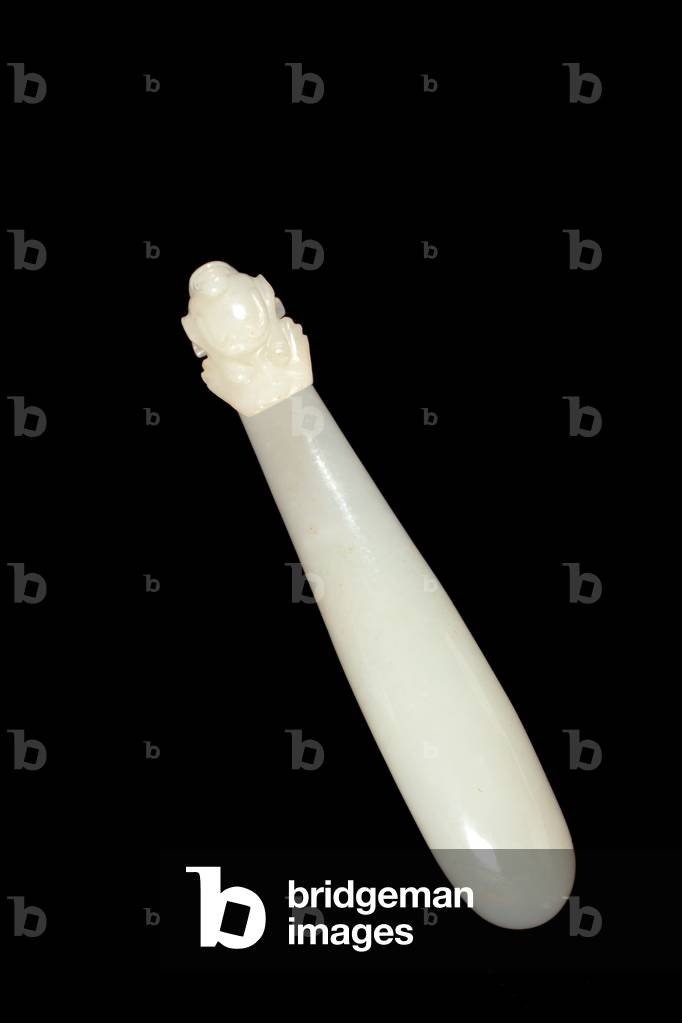 Belt hook (nephrite)