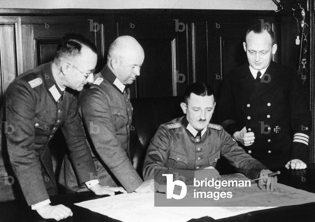 Image of Kurt Zeitzler, 1934 (b/w photo)