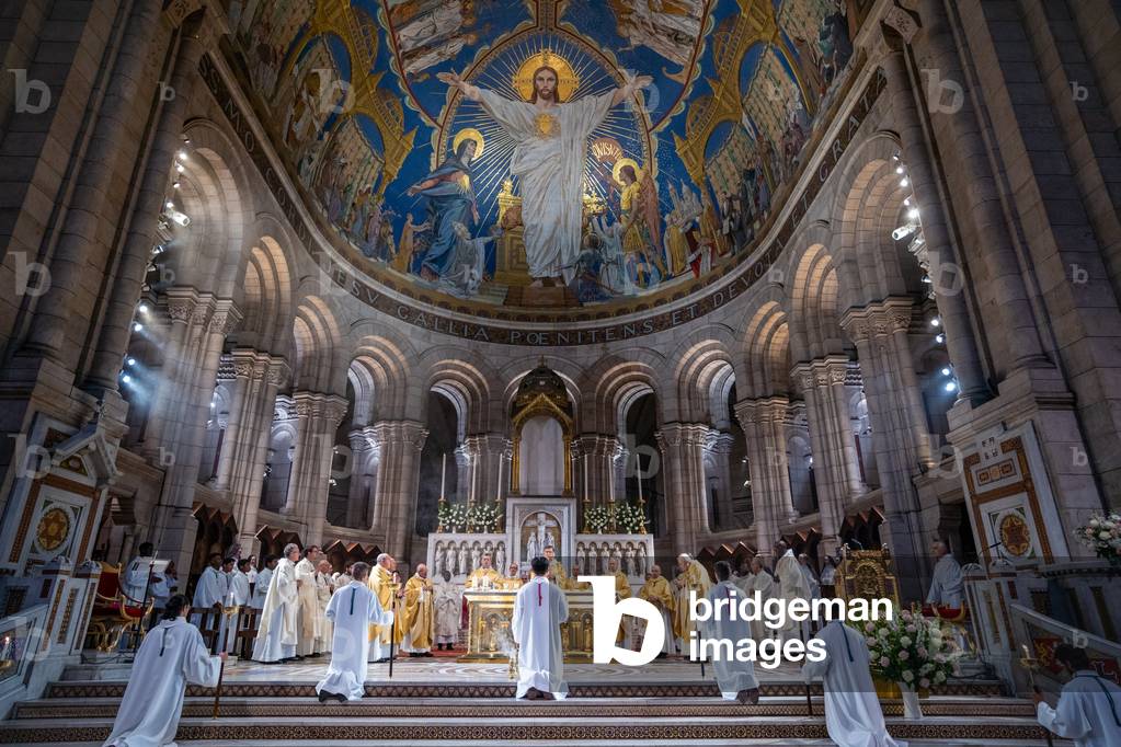 Image of Jubilee of the Sacred Heart basilica, Paris, France (photo)