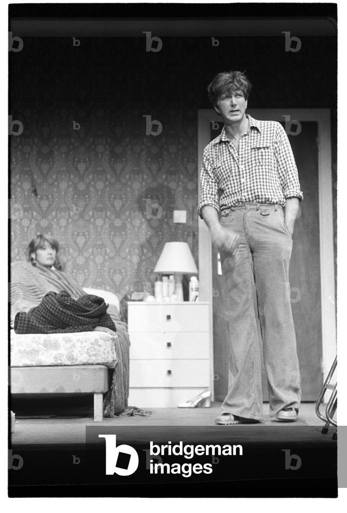 Bild von Fotografie "Schlafzimmer Farce" von John Haynes, b/w