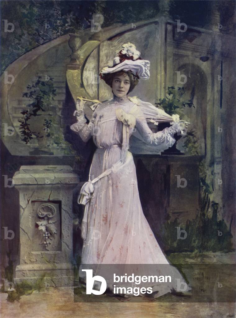 Bild von Fotografie "Miss Ada Reeve in Florodora (Farbfoto)" von English photographer