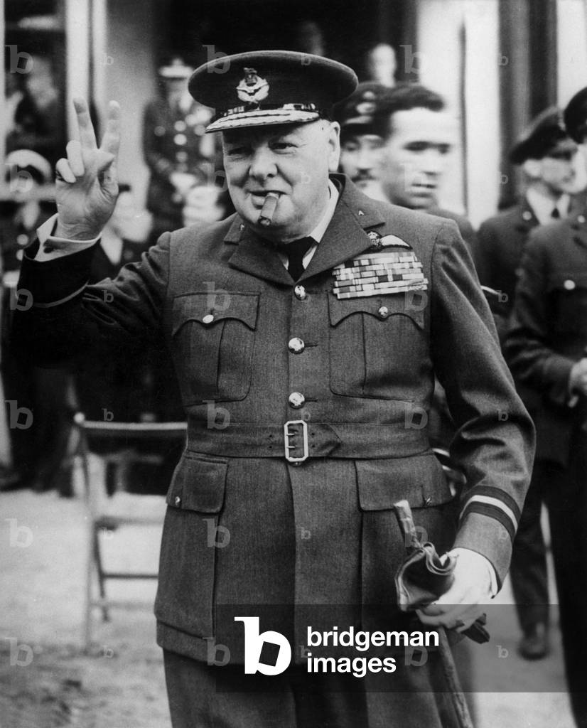 Winston Churchill nel Surrey nel 1948 (foto)
