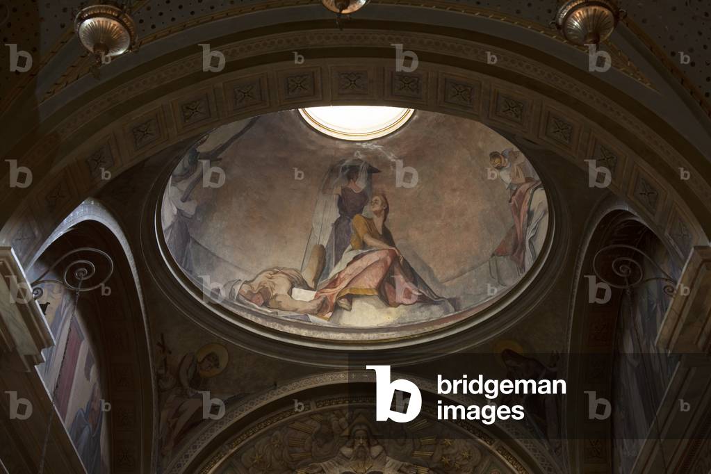 The cathedral. Interior. A chapel (Capella de la Mare de Déu del Claustre). The dome. Classicism. 18th century