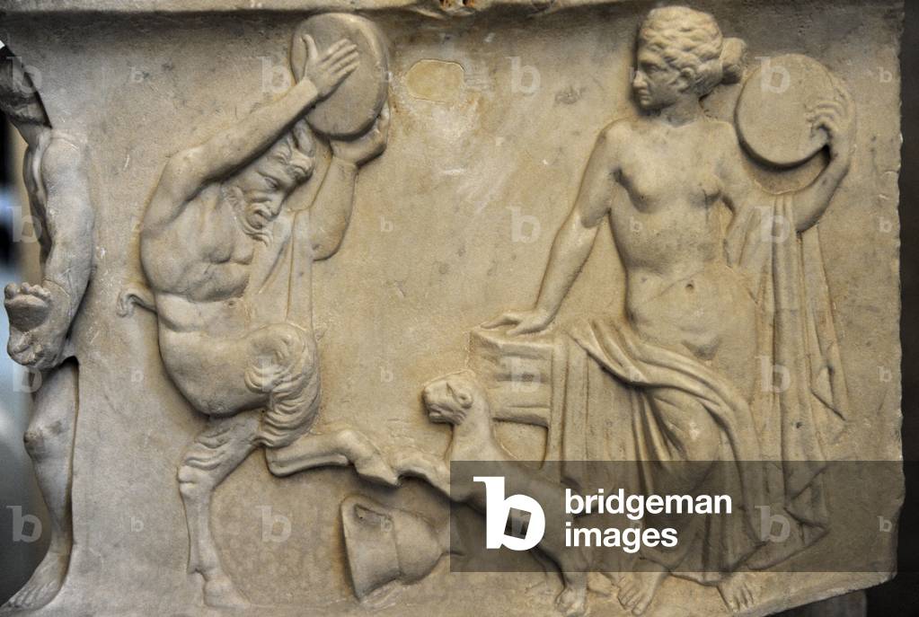 Sarcophage romain. Environ 140 après J. -C. Mariage de Dionysus et Adriadne.