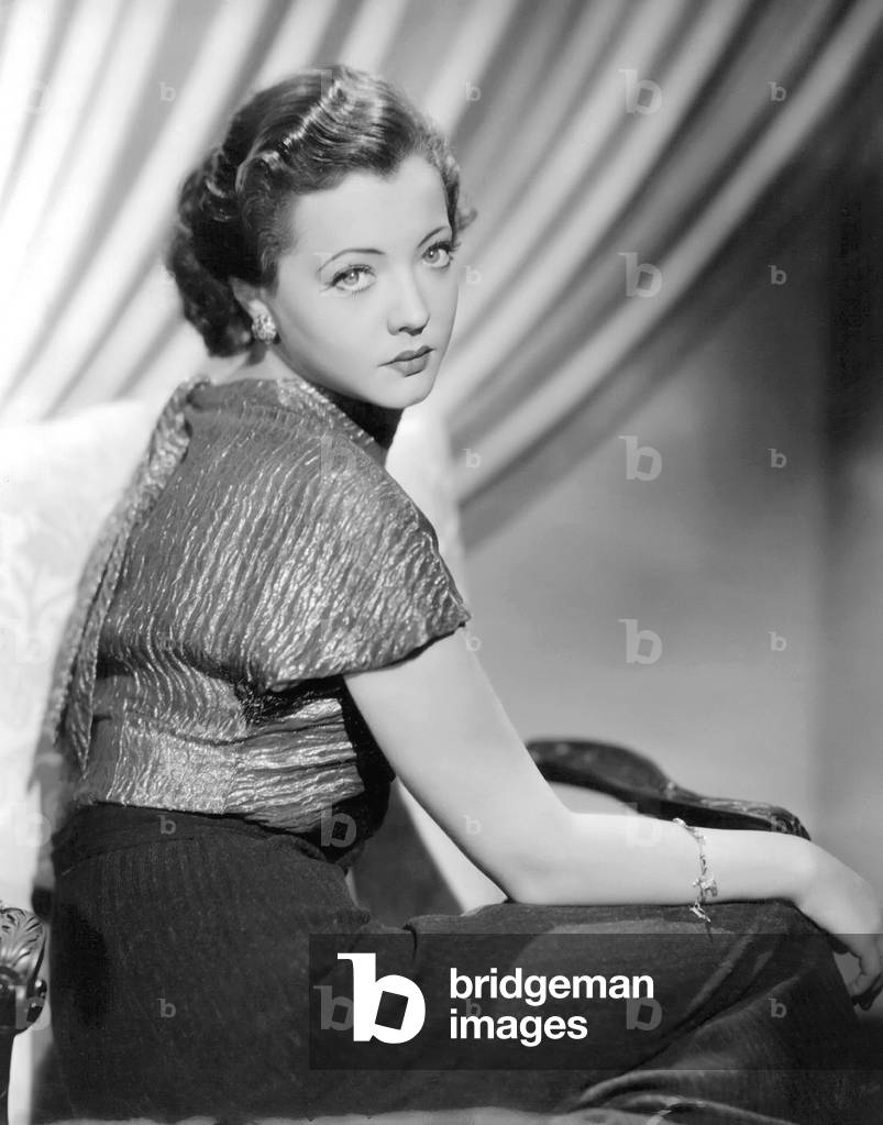 Vers 1935 : L'actrice américaine Sylvia Sidney (1910 - 1999).