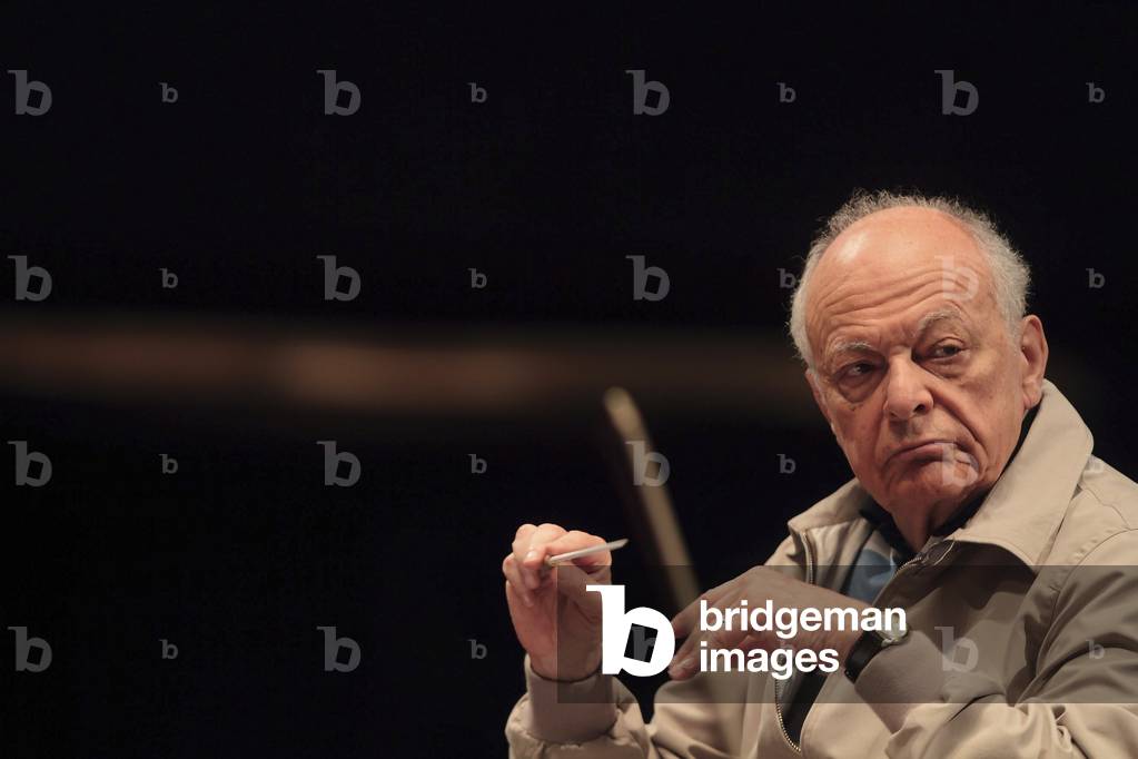 Lorin Maazel - Proben mit dem Philharmonia Orchester. Théatre des Champs Elysées, Paris, 15. Mai 2011. Amerika
