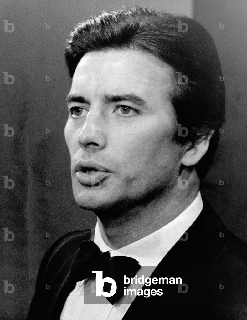 French actor Pierre Brice singing in a German music TV show, b/w
