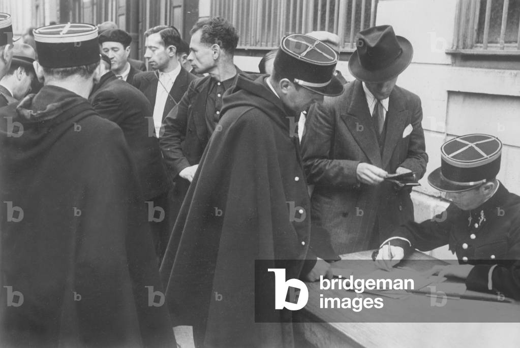 Identification Of Captured Jews In Occupied France 1941 b w Photo 