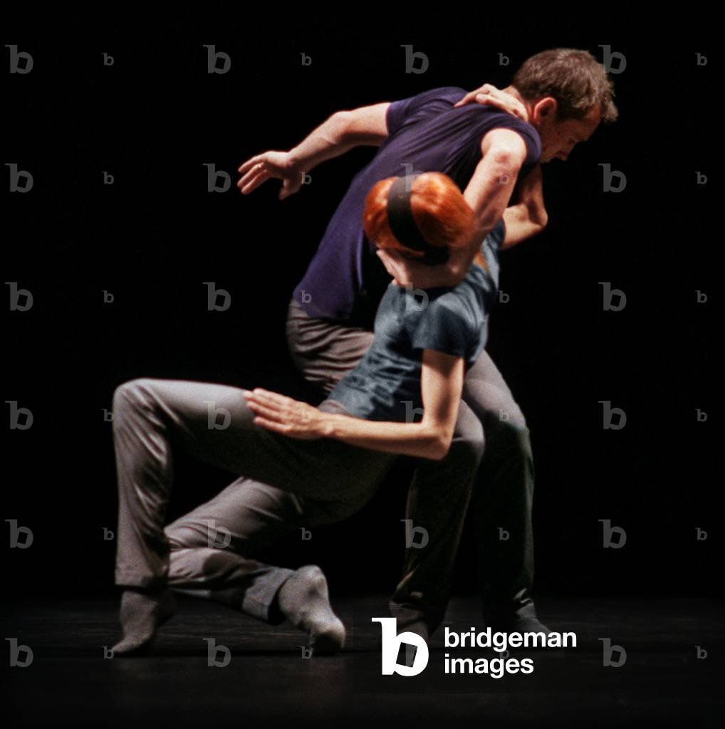 "Sylvie Guillem in 'Rearray'" von Laurie Lewis