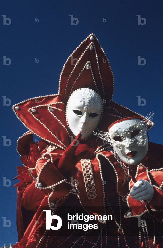 Immagine di Fotografia "Carnival Figure" di Simon Marsden