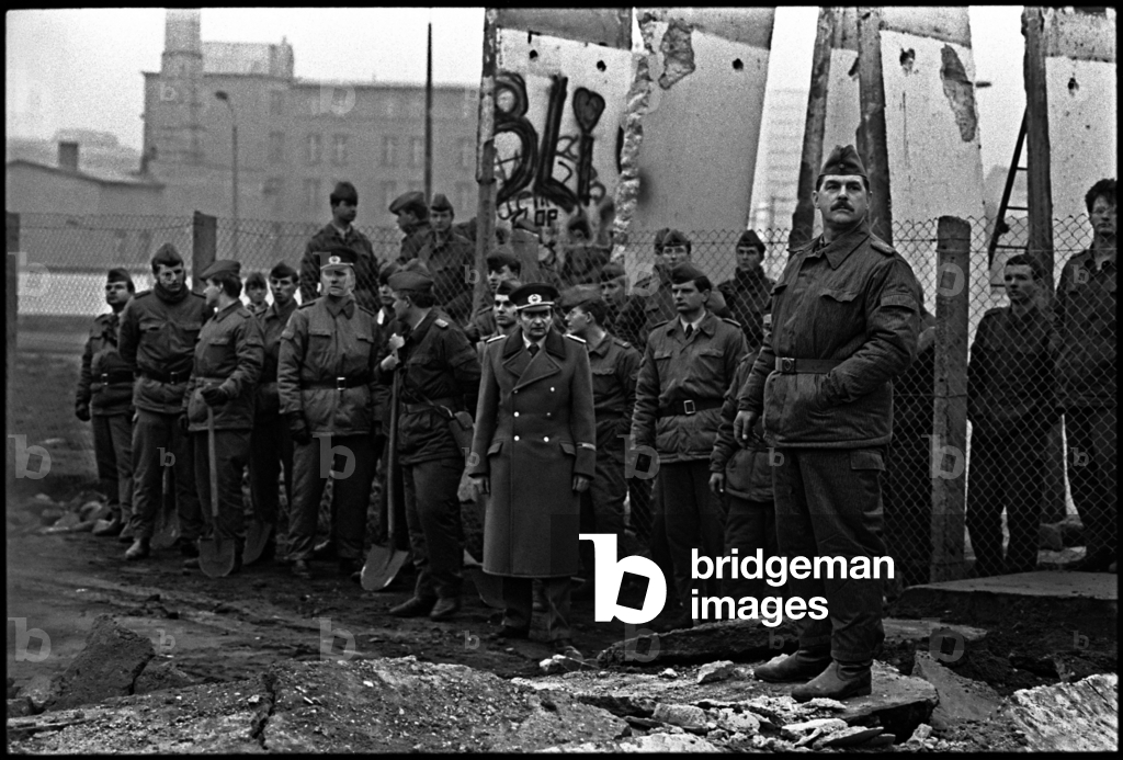 Image of Photography depicting Opening of the Wall 1989 by Hans-Peter Stiebing