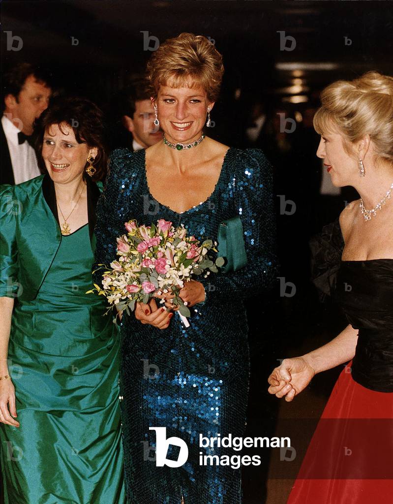 princess diana kanga dress Princess diana fashion dale tryon kanga Princess Diana News Blog "All Things Princess Diana"