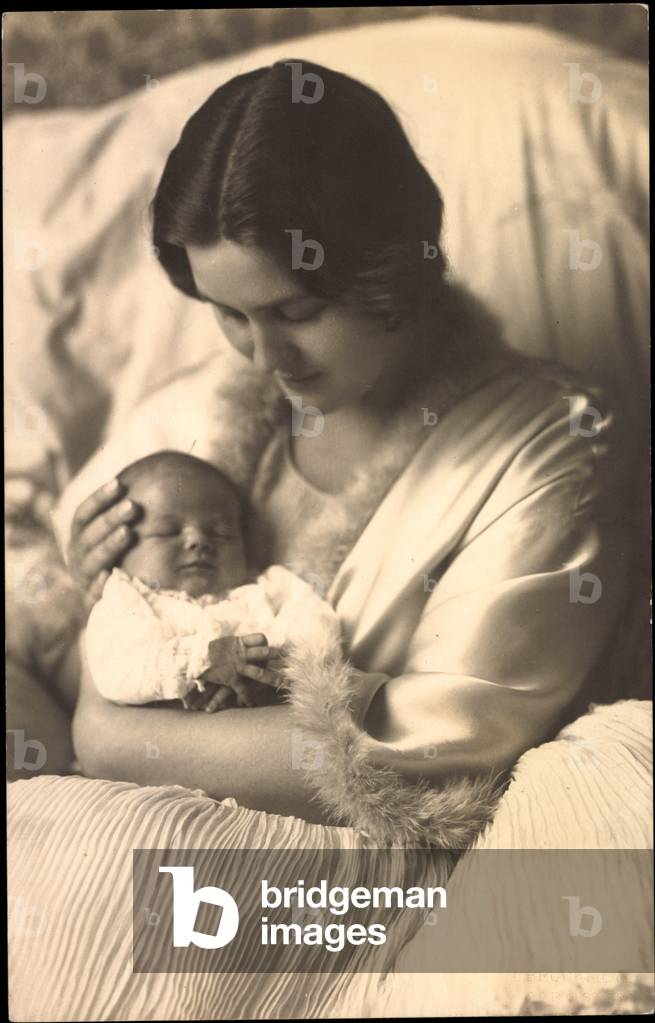 Immagine di Fotografia "Foto Ak La Granduchessa ereditaria Cecilie d'Assia Darmstadt con il figlio (foto b/n)"