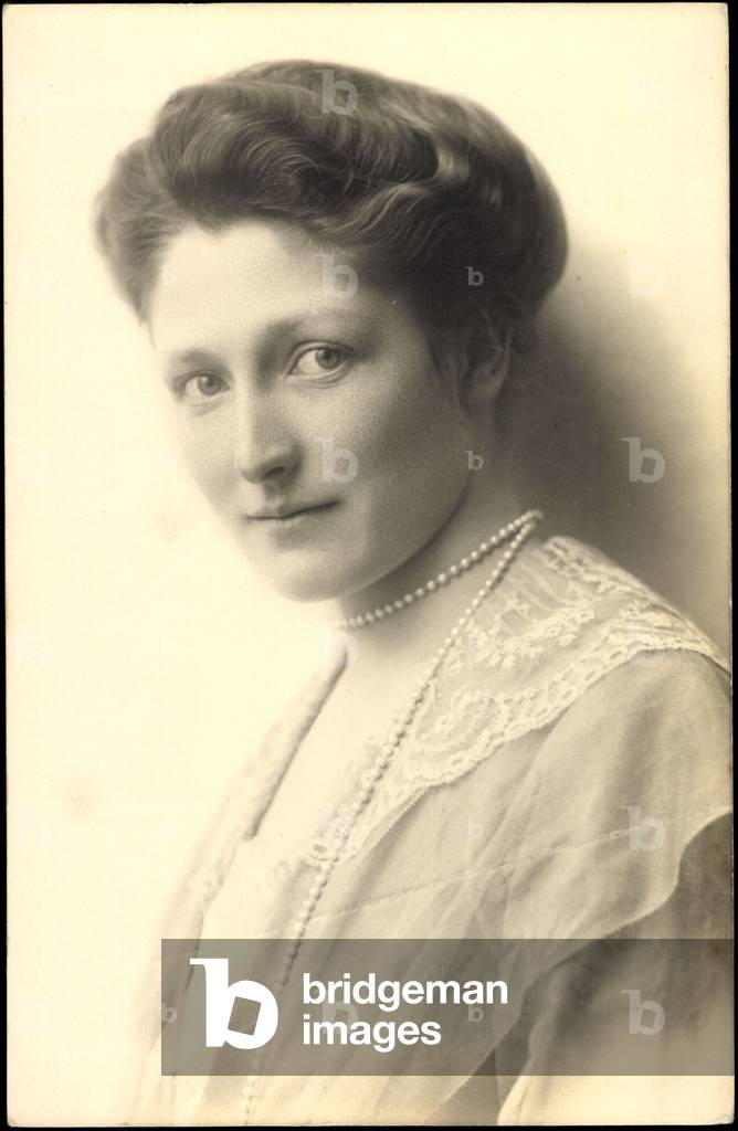 Immagine di Fotografia "Ak Principessa Isabella Antonia von Bayern Wittelsbach (foto b/n)" di German Photograp