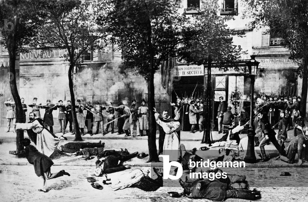 "Massacro dei Domenicani di Arcueil vicino a Parigi (13 vittime) 25 maggio 1871" 1871, b/w