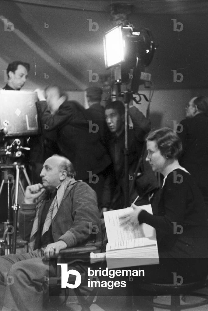 Image of Report about the job profile of a script girl, Germany