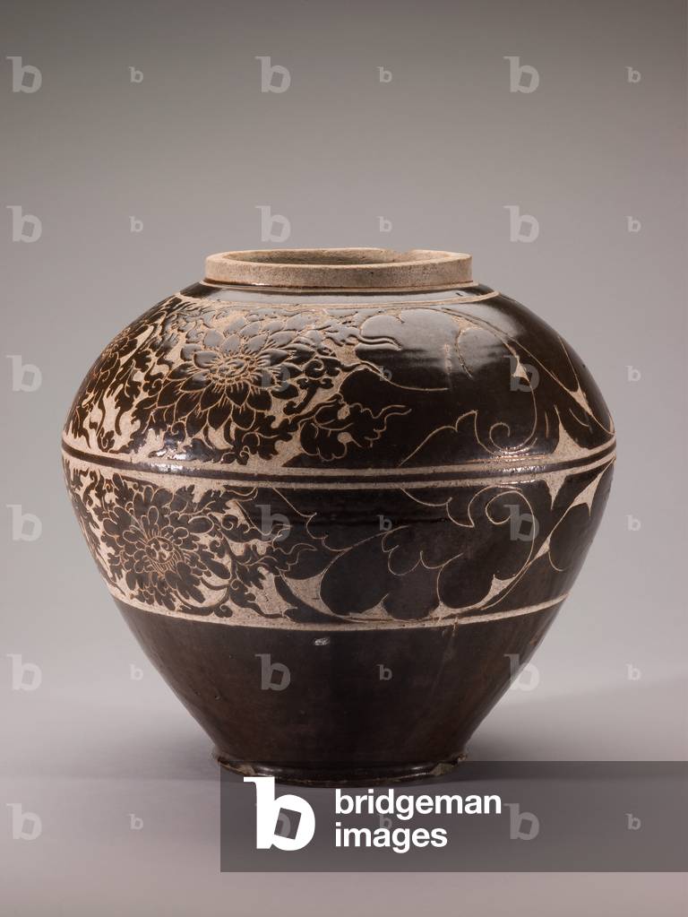 Jar with scrolling lotus and peony design by Chinese Artist