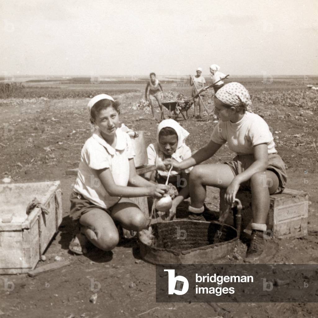 Immagine di Fotografia "Ragazze Hadassah junior" 1929, b/w