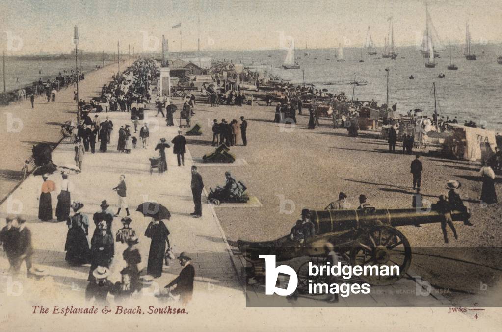 Bild von Fotografie "Die Esplanade und Strand" von English Photographer